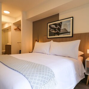 Apartment | 2 bedrooms, Internet - w Enchanting 2BR With Balcony in Miraflores (Lima)