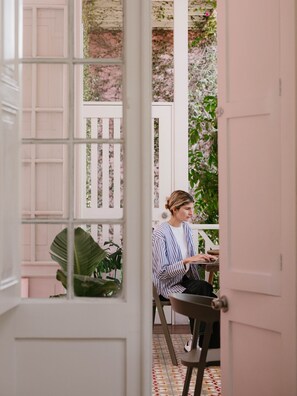 บ้านพัก | 4 ห้องนอน, อินเทอร์เน็ตความเร็วสูง