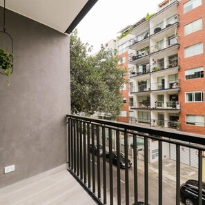 อพาร์ทเมนท์ | 2 ห้องนอน, โต๊ะทำงาน, เตารีด/โต๊ะรีดผ้า, อินเทอร์เน็ตความเร็วสูง