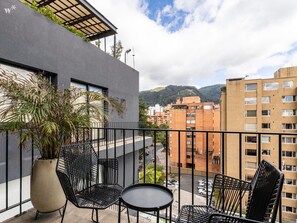 Apartment | 1 bedroom, Internet - Amazing Loft With Balcony in El Nogal (Bogotá)