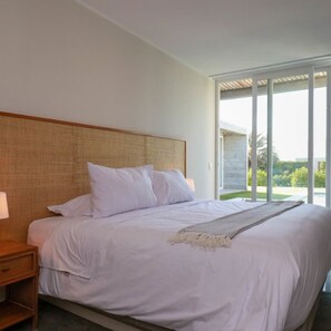 Hus | 4 soverom, strykejern/-brett og internett