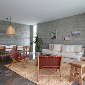 Hus | 4 soverom, strykejern/-brett og internett