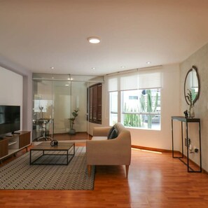 Apartment | 3 bedrooms, Internet - Amazing 3BR With Patio in Barranco (Lima)