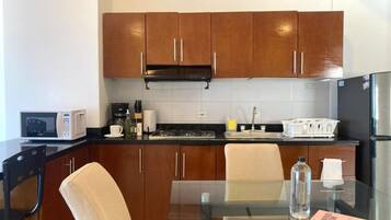 Apartment | 2 bedrooms, Internet