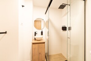 Apartment | 1 bedroom, Internet