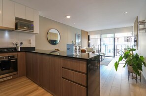 Apartment - Cozy 2BR With Balcony in the Heart of Miraflores (Lima)