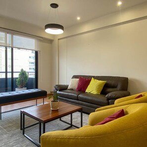 Apartment | 3 bedrooms, Internet - Amazing 3BR With Balcony in Miraflores (Lima)