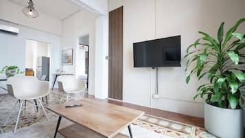 Apartment | 2 bedrooms, Internet