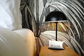 Apartment | 1 bedroom, Internet - w Bold 1BR in Casco Viejo (Panama City)