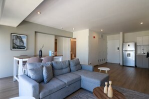 Apartment | 2 bedrooms, Internet