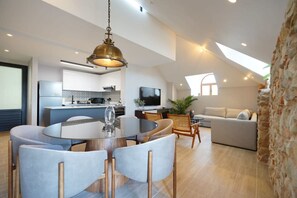 Apartment - w Lovely 2BR in Casco Viejo (Panama City)