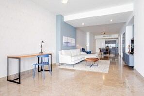 Apartment | 2 bedrooms, Internet - w Stunning 2BR With Terrace in YOO (Panama City)