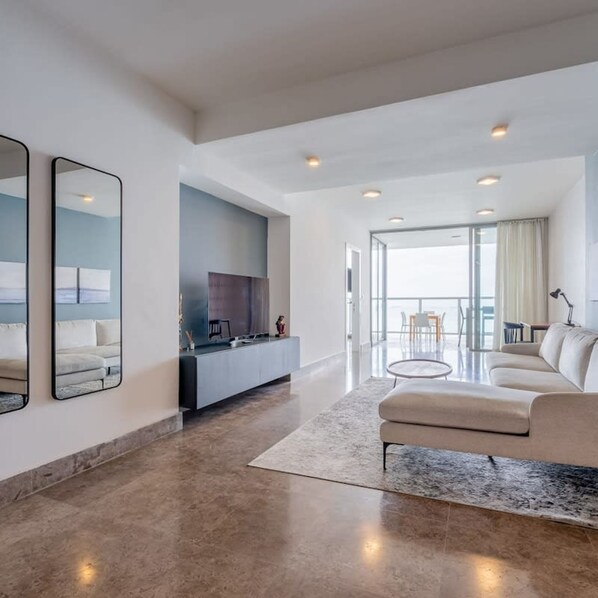 Apartment | 2 bedrooms, Internet - w Stunning 2BR With Terrace in YOO (Panama City)