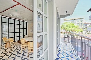 Apartment | 2 bedrooms, Internet - w Stylish 2BR in Plaza Herrera (Panama City)