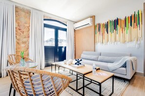 Apartment - Classy 1BR With Terrace in Casco Viejo (Panama City)