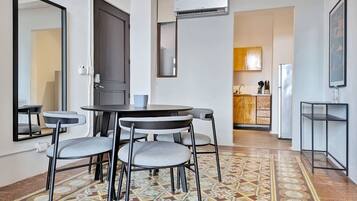 Apartment | 2 bedrooms, Internet