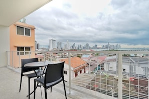 1 bedroom, Internet - w Unique 1BR in Casco Antiguo (Panama City)
