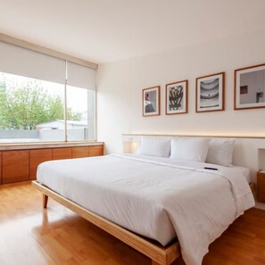 Apartment | 3 bedrooms, Internet - w Beautiful Triplex 3BR in Condesa (Mexico City)