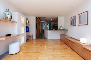 Apartment | 3 bedrooms, Internet - w Beautiful Triplex 3BR in Condesa (Mexico City)