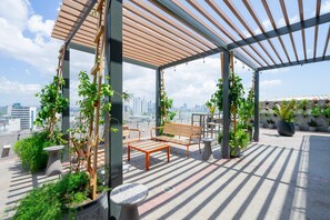 Apartment | 1 bedroom - Cozy 1BR With Balcony in Santa Ana (Panama City)