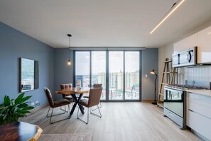 Apartment | 1 bedroom - Cozy 1BR With Balcony in Santa Ana (Panama City)