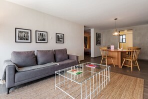 公寓 | 2 間臥室、網路服務