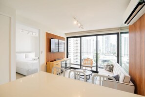 1 habitación y acceso a internet 