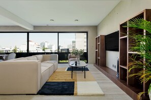 Apartment | 2 bedrooms, Internet - Inviting 2BR Penthouse With Terrace in Condesa (Mexico City)