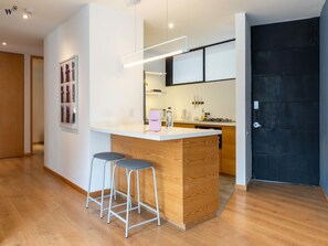 Apartment | 2 bedrooms, iron/ironing board, Internet - w Amazing 2BR in Poblado (Medellín)