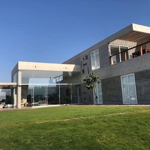 Apartemen | 5 kamar tidur dan internet