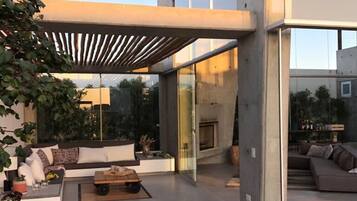 Apartment | 5 bedrooms, Internet