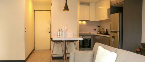 1 غرفة نوم وخدمة الإنترنت