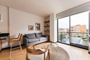 Apartment | 1 bedroom, Internet - w Lovely 1BR in Chico (Bogotá)