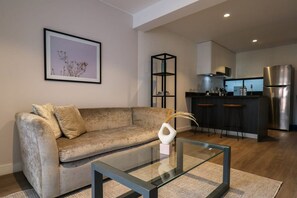 Apartment | 1 bedroom, Internet - w Perfect 1BR Near Restaurante Central (Lima)
