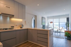 Apartment | 1 bedroom, Internet - w Fantastic 1BR With Balcony in Miraflores (Lima)