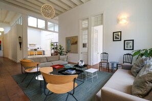 House | 1 bedroom, Internet - w Perfect Suite in Casa Centenario (Lima)