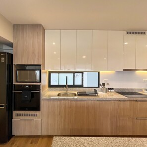 2 bedrooms, iron/ironing board, Internet - Perfect 2BR in Miraflores (Lima)