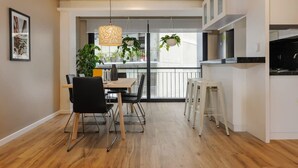 Unclassified image, 3 of 56, button - w Vibrant 2BR With Balcony in Condesa (Mexico City)