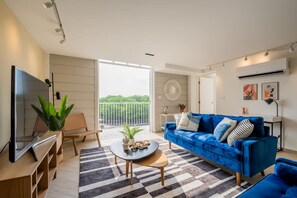 公寓 | 3 間臥室、網路服務