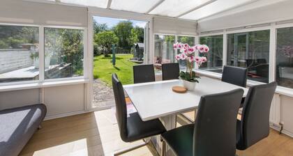 Cosy 3 Bedroom Family Home in Ruislip | Under 45 minutes to Central London