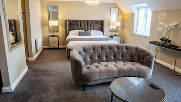 1 habitación, cortinas blackout y sistema de insonorización