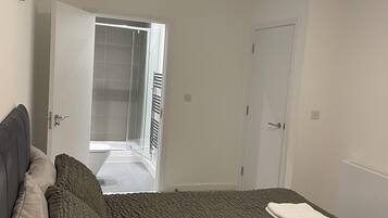 Apartment | 2 bedrooms, free WiFi, bed sheets