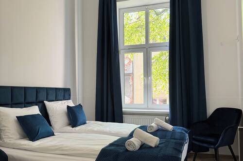 Literie hypoallergénique, lit avec matelas à plateau-coussin