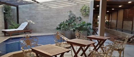 Inomhuspool