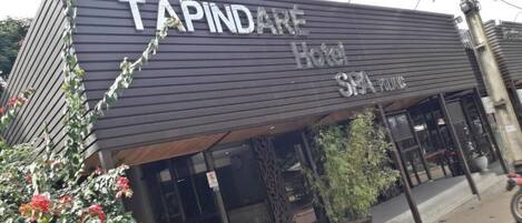 Voorkant van accommodatie