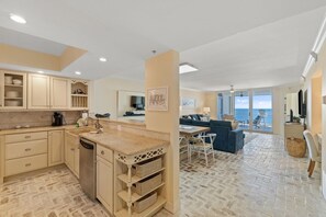 Condo, Multiple Beds (SeaSpray East 825-Gulf Front) | Interior - Seaspray East 825-gulf Front (Pensacola)