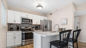 Condo, Multiple Beds (Royal Gulf Beach & Racquet Club 5313) | Private kitchen - Royal Gulf Beach & Racquet Club 5313 (Gulf Shores)