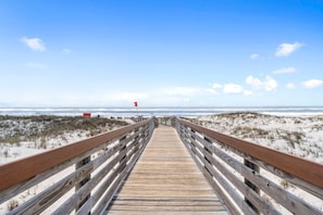 Condo, varias camas (Royal Gulf Beach & Racquet Club 5313) | Playa | En la playa 