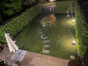 Property grounds - 10 minutes from Varese lake Apartment with private garden animals allowed (Varese)