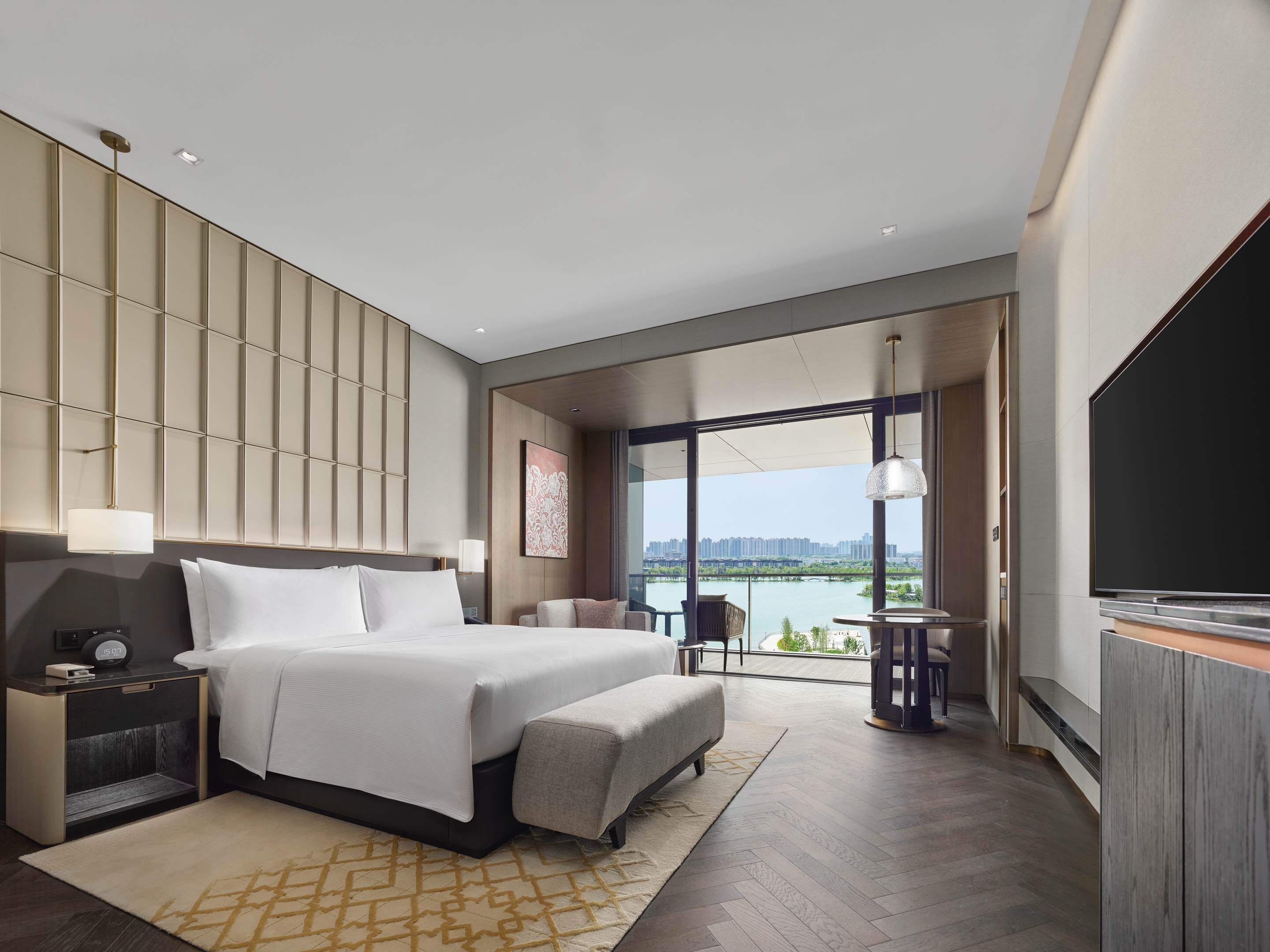 Literie de qualité supérieure, couette en duvet d'oie, minibar